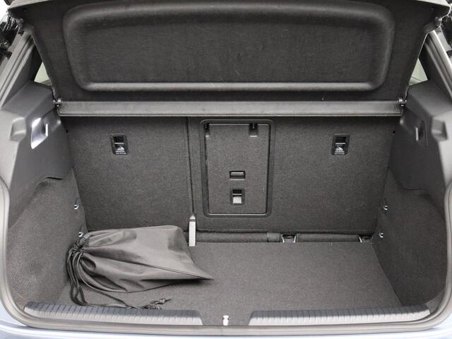Volkswagen ID.3 Pro S 77 kWh | SoH 96,4% | IQ.Light | 360° Camera | Navigatie!