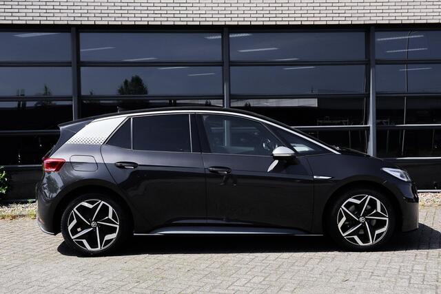 Volkswagen ID.3 First Plus 58 kWh 1e eig.|Camera|Verw.Stuur&Stoel|