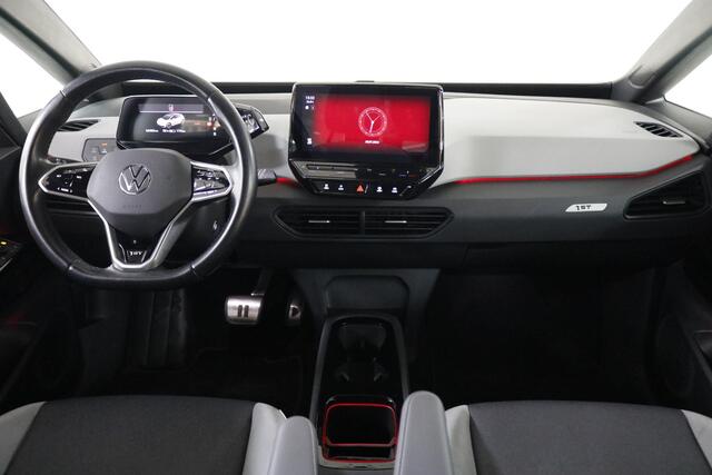 Volkswagen ID.3 First Plus 58 kWh Climate | Carplay | Cruise | LED | DAB.