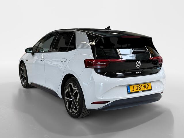 Volkswagen ID.3 First Plus 58 kWh I Adaptive Cruise I Camera I Stoelverwarming I CarPlay I