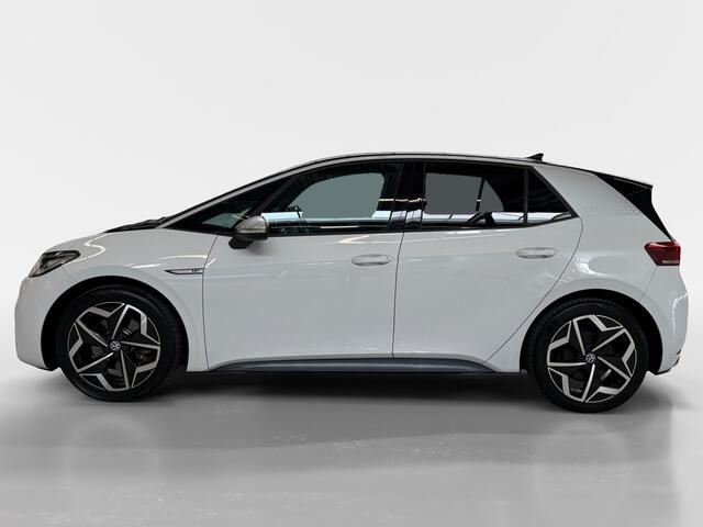 Volkswagen ID.3 First Plus 58 kWh I Adaptive Cruise I Camera I Stoelverwarming I CarPlay I