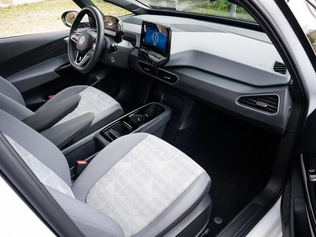 Volkswagen ID.3 Pro 58 kWh 1e-Eig & Keurig-Onderh. BOVAG-Garantie. NL-Auto