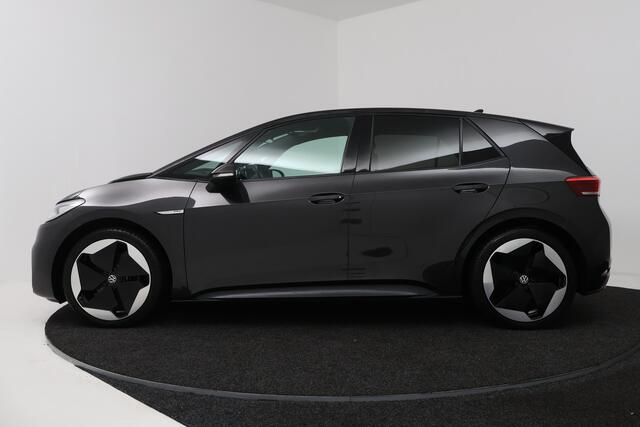 Volkswagen ID.3 First Plus 58 kWh (PANO, CAMERA, SFEERVERLICHTING, STOELVERWARMING, CRUISE ADAPTIEF)