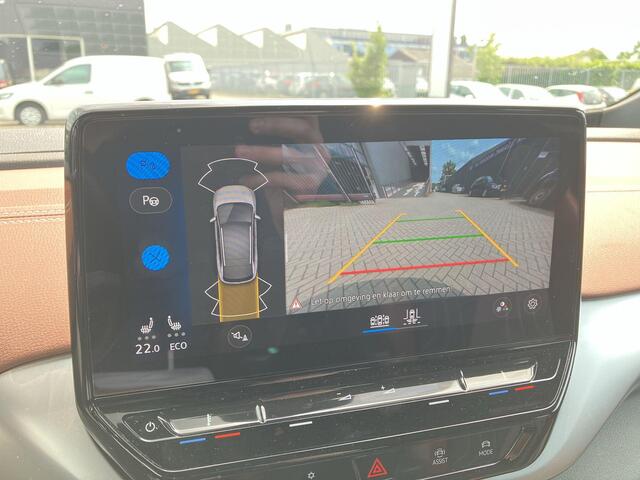 Volkswagen ID.4 Pro 77 kWh 204pk · Camera · Matrix LED · Keyless · Stoelverwarming · Parkeerassistent · Rijprofielselectie · Sfeerverlichting ·