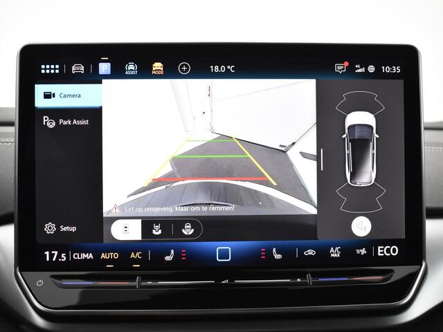 Volkswagen ID.4 Pro Limited Edition 77 kWh accu. 286 pk · Trekhaak, elektrisch uitklapbaar · Achteruitcamera · Draadloze telefoonlader · Sfeerverlichting ·