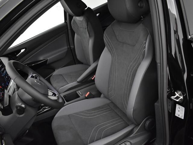 Volkswagen ID.4 Pro Limited Edition 77 kWh accu. 286 pk · Trekhaak, elektrisch uitklapbaar · Achteruitcamera · Draadloze telefoonlader · Sfeerverlichting ·