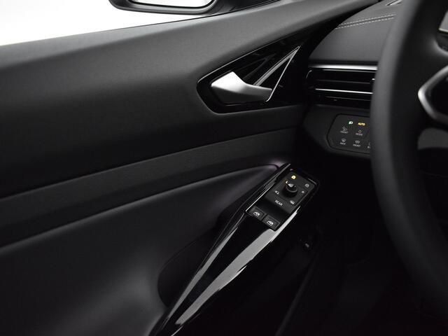 Volkswagen ID.4 Pro Limited Edition 77 kWh accu. 286 pk · Trekhaak, elektrisch uitklapbaar · Achteruitcamera · Draadloze telefoonlader · Sfeerverlichting ·