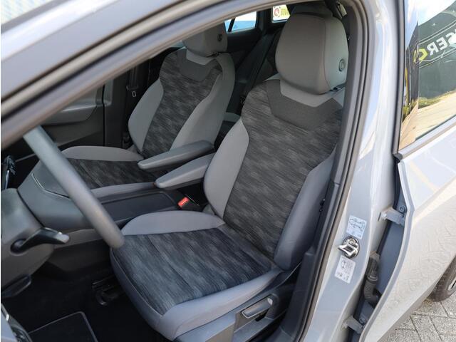 Volkswagen ID.4 Pro 77 kWh 150KW | Carplay/Android | Navigatie | Virtual | LED | DAB | 20"Inch |