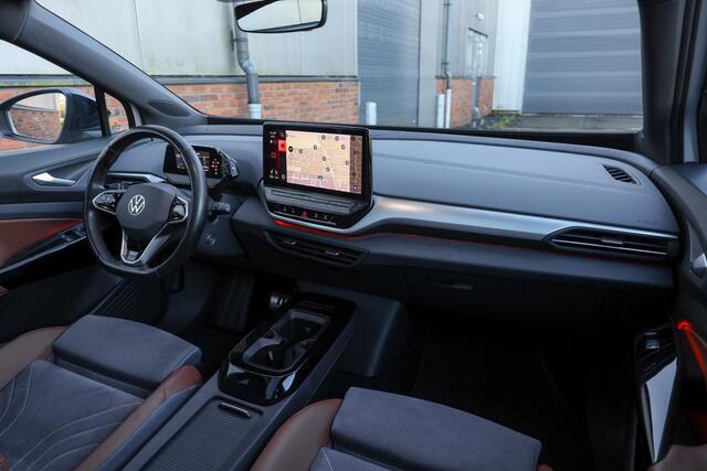 Volkswagen ID.4 First Max 77 kWh ? IQ light ? Pano ? Trekhaak