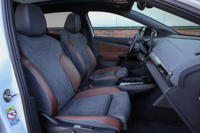 Volkswagen ID.4 First Max 77 kWh ? IQ light ? Pano ? Trekhaak