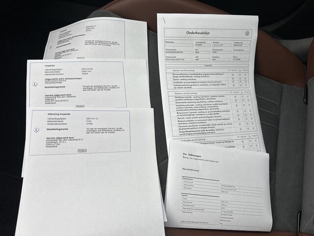 Volkswagen ID.4 First 77 kWh | VAN: 27.900,- VOOR: 24.877,- UW EINDEJAARSVOORDEEL: 3.023,- | CAMERA | 3 FASE | STOEL + STUURVERWARMING | RIJKLAAR INCL 12 MAANDEN BOVAG GARANTIE