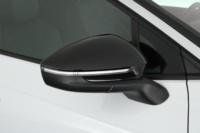 Volkswagen ID.4 First 204pk 77 kWh Trekhaak Camera Stoelverwarming Navigatie