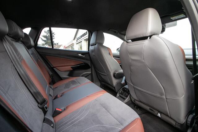 Volkswagen ID.4 First 77 kWh - Adpt. Cruise | Carplay | Camera