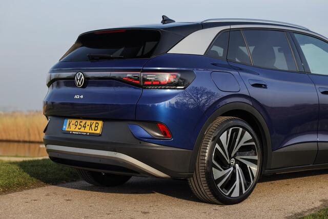 Volkswagen ID.4 First Max 77 kWh ? IQ-Light ? Massage ? Pano