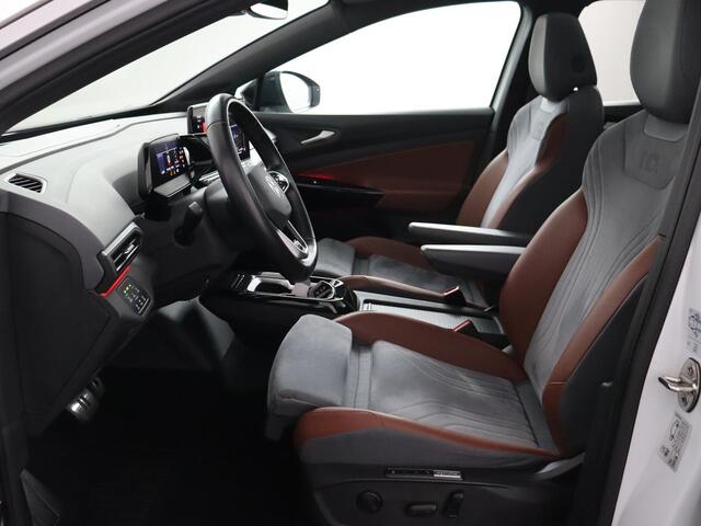 Volkswagen ID.4 First Max 77 kWh | SoH 89,9% | ACC | 360° Camera | Panoramadak!