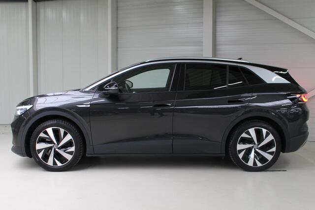 Volkswagen ID.4 First 77 kWh 150kW / 204PK Navigatie | DAB | Grootlicht Assistent | PODC Voor en achter
