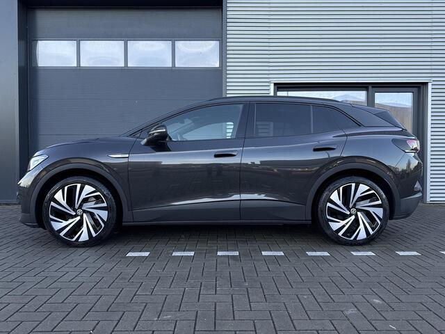 Volkswagen ID.4 Max 77 kWh ?SOH 90% Rijtest ?Panoramadak ?Warmtepomp ?Matrix LED ?Head-Up ?Half Leder Alcantara ?Sfeerverlichting ?Navigatie ?360º Camera ?Lichtmetaal 21" ?Parkeersensoren ?Trekhaak