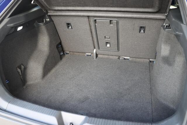 Volkswagen ID.4 Pro 77 kWh