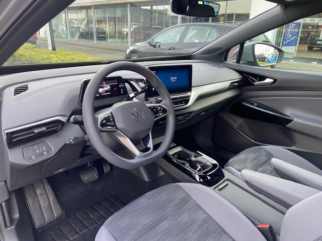 Volkswagen ID.4 Pure 52 kWh / App Connect / Navi / Cruise control