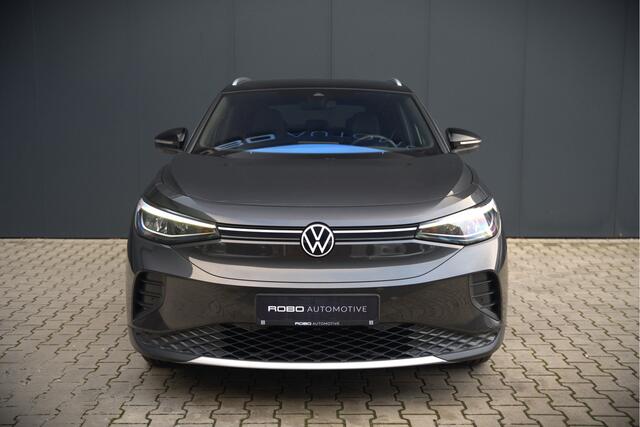 Volkswagen ID.4 First 77 kWh | Stoelverwarming | Stuurverwarming | Trekhaak | Adaptive Cruise Control | Navigatie | Apple Carplay | Keyless | Camera | Parkersensoren |