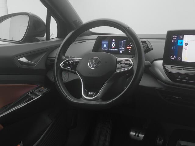Volkswagen ID.4 First 77 kWh | CAMERA | ADAPTIVE | STOEL- EN STUURVERW. | TREKHAAK