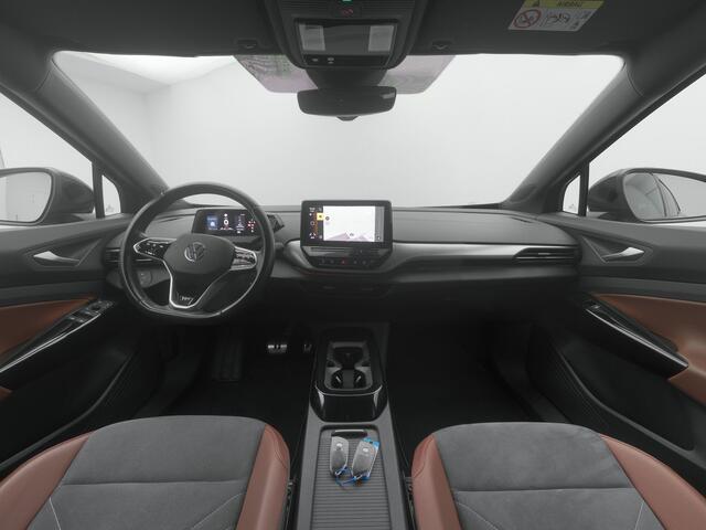 Volkswagen ID.4 First 77 kWh | CAMERA | ADAPTIVE | STOEL- EN STUURVERW