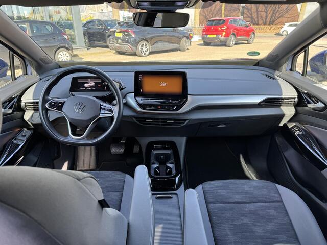 Volkswagen ID.4 City 52 kWh WARMTEPOMP| TREKHAAK | STOELVERWARMING + STUURVERWARMING|VOORRUIT VERWARMING| APPLE CARPLAY/ ANDROID AUTO| ADAPTIVE CRUISE CONTROL| RIJKLAARPRIJS. INCL 12 MND BOVAG GARANTIE
