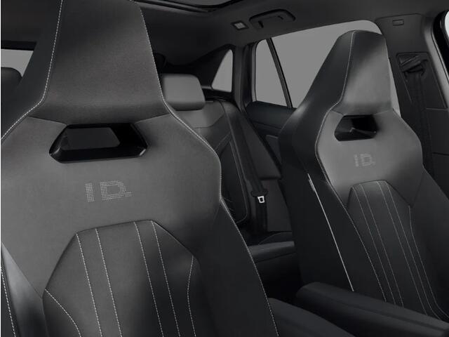 Volkswagen ID.4 Pro Limited Edition Plus 77 kWh accu 299 pk · Achteruitrijcamera · Draadloze telefoonlader · Voorstoelen verwarmd · Trekhaak, elektrisch uitklapbaar ·