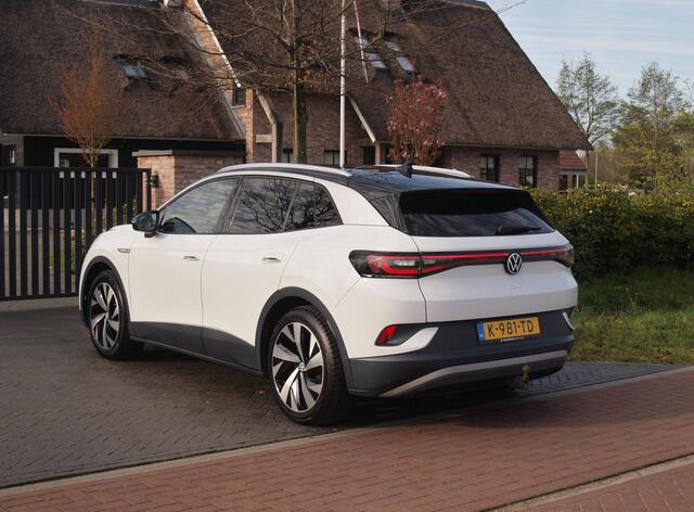 Volkswagen ID.4 Life 77 kWh | Camera | Trekhaak | Sfeerverlichting | Apple Carplay | Cruise Control |