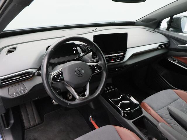 Volkswagen ID.4 First 77 kWh 204 Pk Automaat | Camera | Stoelverwarming | Half Leer | Adaptive Cruise | Climatronic | CarPlay | 20 Inch | 84.641 Km !!