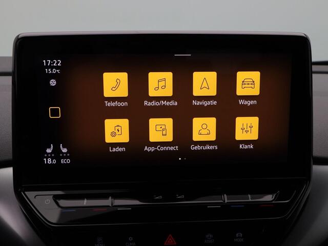 Volkswagen ID.4 First 77 kWh 204 Pk Automaat | Camera | Stoelverwarming | Half Leer | Adaptive Cruise | Climatronic | CarPlay | 20 Inch | 84.641 Km !!