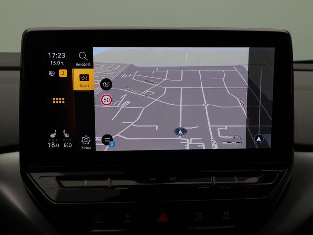 Volkswagen ID.4 First 77 kWh 204 Pk Automaat | Camera | Stoelverwarming | Half Leer | Adaptive Cruise | Climatronic | CarPlay | 20 Inch | 84.641 Km !!