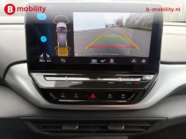 Volkswagen ID.4 First 77 kWh Trekhaak Achteruitrijcamera | Apple CarPlay | DAB | Adaptive Cruise Control