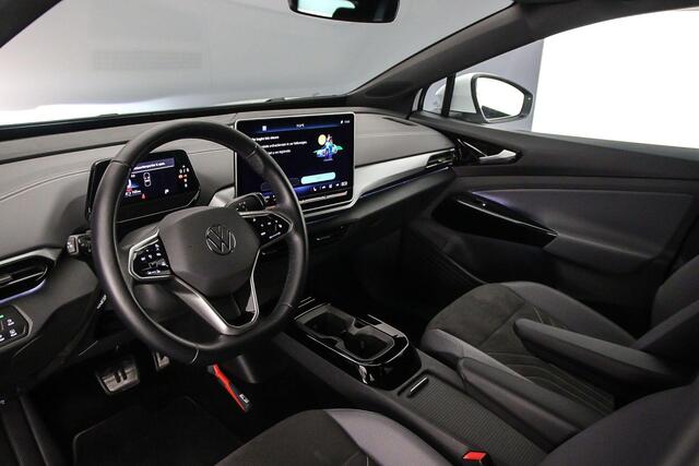 Volkswagen ID.4 Pro Oranje Edition 286pk Automaat Adaptive cruise control, Elektrische achterklep, LED matrix koplampen, Achteruitrijcamera, Stuurwiel verwarmd