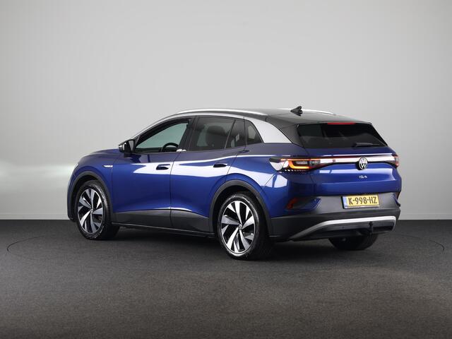 Volkswagen ID.4 First 77 kWh 204pk SoH 88,9 | Camera| Parkeersensoren | Sfeerverlichting | Navigatie | Stoelverwarming| Stuurverwarming | Zwenkbare Trekhaak |