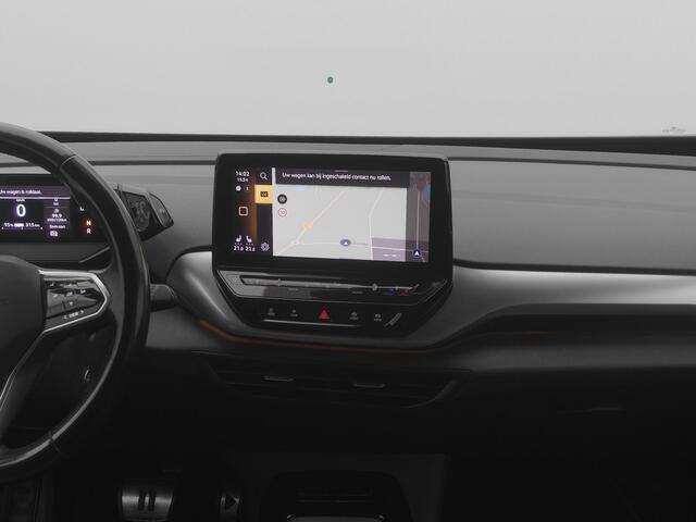 Volkswagen ID.4 First 77 kWh | CAMERA | ADAPTIVE | WARMTEPOMP | STOEL- EN STUURVERW. | TREKHAAK