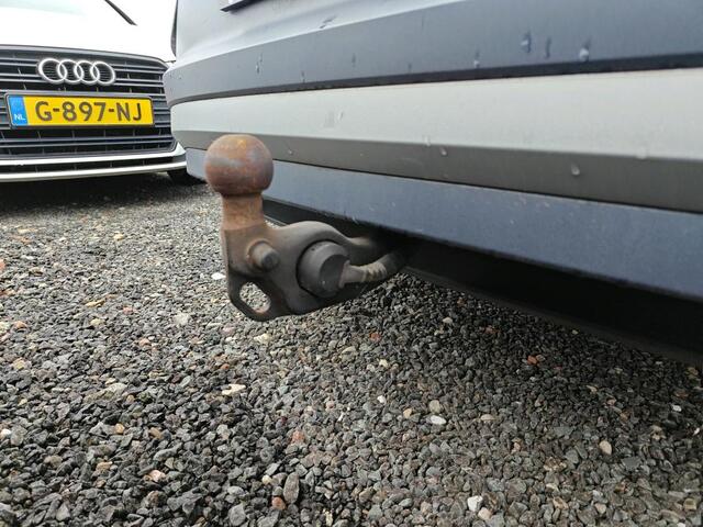 Volkswagen ID.4 First Max 77 kWh NL-AUTO | TREKHAAK | STOELVERWARMIG