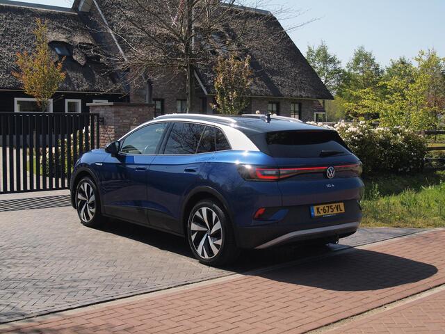 Volkswagen ID.4 First 77 kWh | Camera | Trekhaak | Sfeerverlichting | Apple Carplay | Cruise Control |