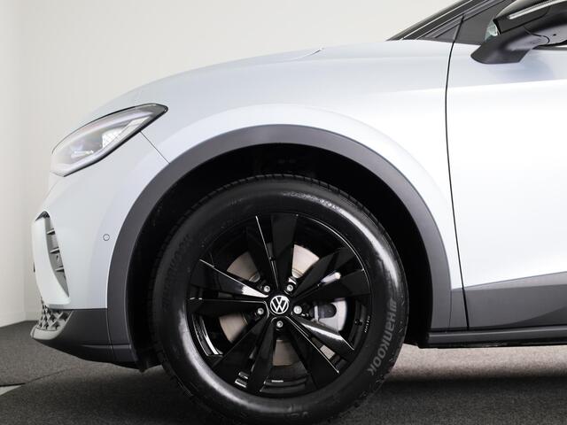 Volkswagen ID.4 Pro Limited Edition Plus 77 kWh accu 210 kW / 286 / Massage / Panoramadak / IQ-Light / CarPlay