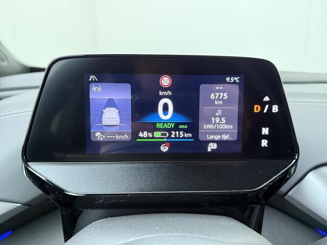 Volkswagen ID.4 Pro Business 77 kWh 286pk | 17% bijtelling | 19 inch zwarte "Bergen" velgen | LED Matrix | Elektr. achterklep | 17% bijtelling