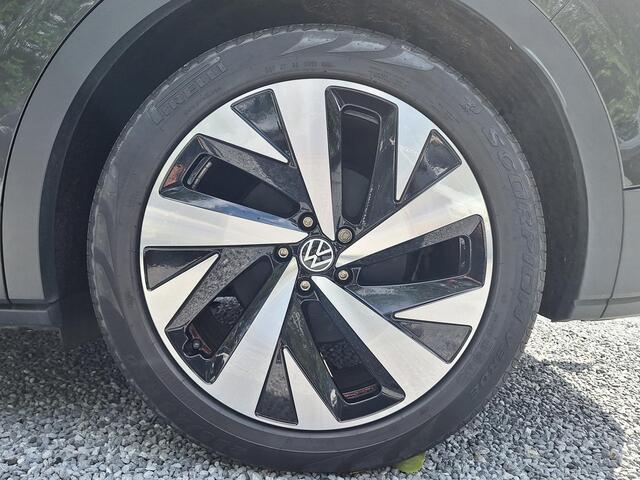 Volkswagen ID.4 First 77 kWh (Trekhaak,Camera,Acc)