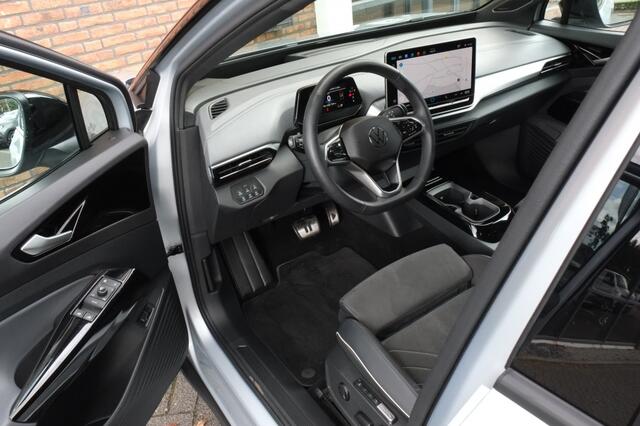 Volkswagen ID.4 Pro 210 kW | Trekhaak | El stoelen | 360 camera