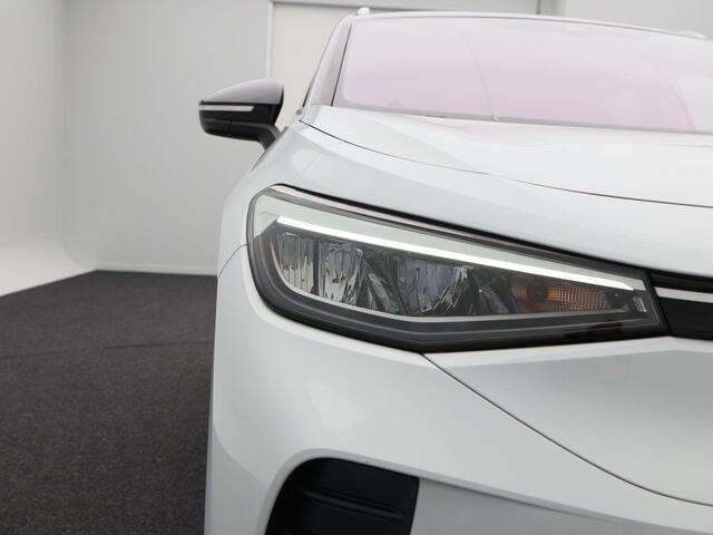 Volkswagen ID.4 First 77 kWh 204 Pk | Trekhaak | Adaptive Cruise | Stoel/Stuur Verwarming | Camera | CarPlay | 20 Inch | 104.081 Km !!