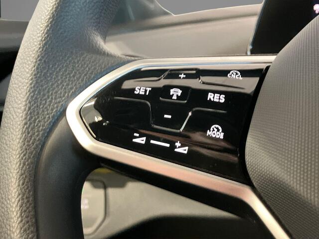 Volkswagen ID.4 Pure 52 kWh 125kW/170PK · Apple/Android Car Play · Parkeersensoren · Cruise control adaptief