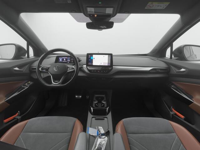 Volkswagen ID.4 First 77 kWh | CAMERA | ADAPTIVE | STOEL- EN STUURVERW.