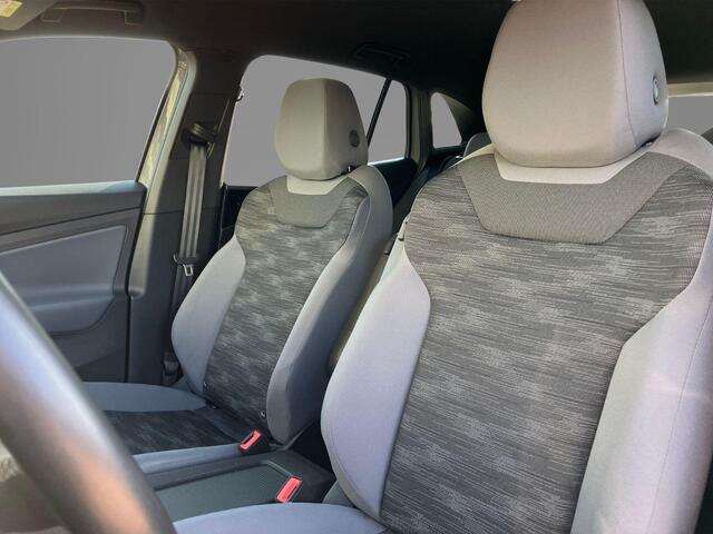 Volkswagen ID.4 Style 52 kWh 125kW/170PK · Apple Carplay/Android Auto · Stoelverwarming · Parkeersensoren · Navigatie