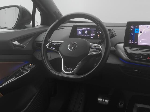 Volkswagen ID.4 First 77 kWh | CAMERA | ADAPTIVE | STOEL- EN STUURVERW. | TREKHAAK