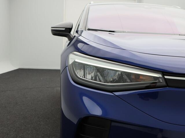 Volkswagen ID.4 First 77 kWh | Stoel/Stuurverwarming | Adaptive Cruise | Camera | CarPlay | Navigatie | 20 Inch | 104.860 Km !!