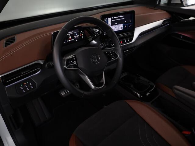 Volkswagen ID.4 Business 77 kWh 204 pk | Navigatie | Trekhaak (wegklapbaar) | Parkeersensoren | Achteruitrijcamera | Matrix LED koplampen | Apple Carplay/Android Auto |