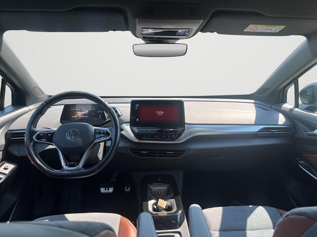 Volkswagen ID.4 First 77 kWh | 204Pk | Trekhaak | Stoelverwarming | A.cam |